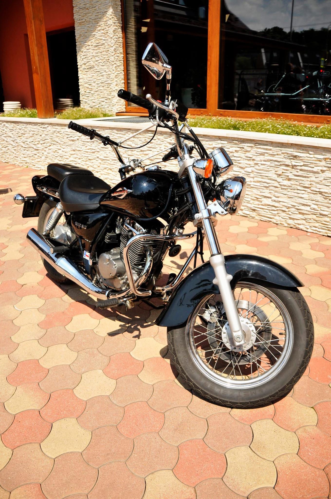 Suzuki Marauder 125